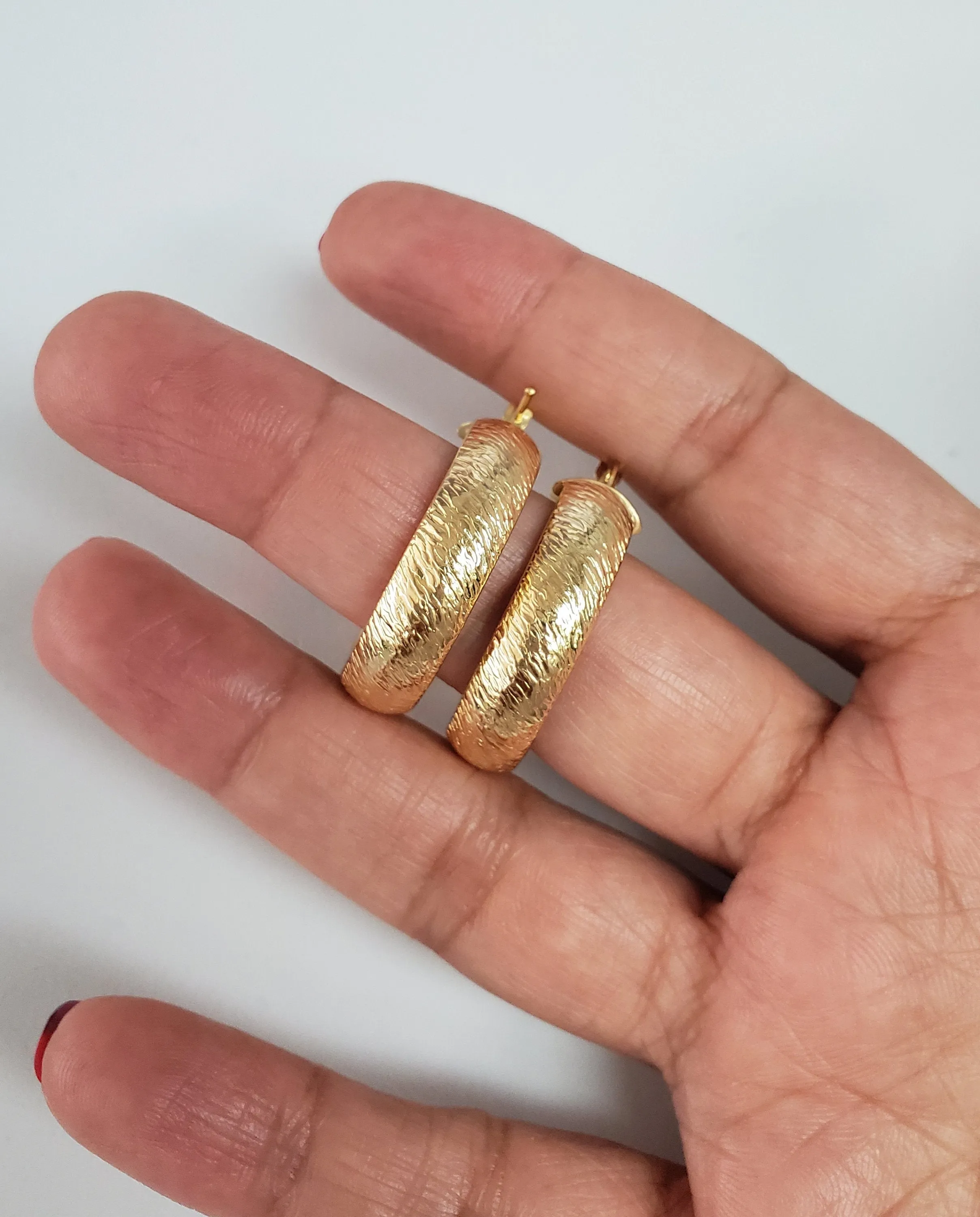 30MM Hammered Hoop Earrings 14k Yellow Gold