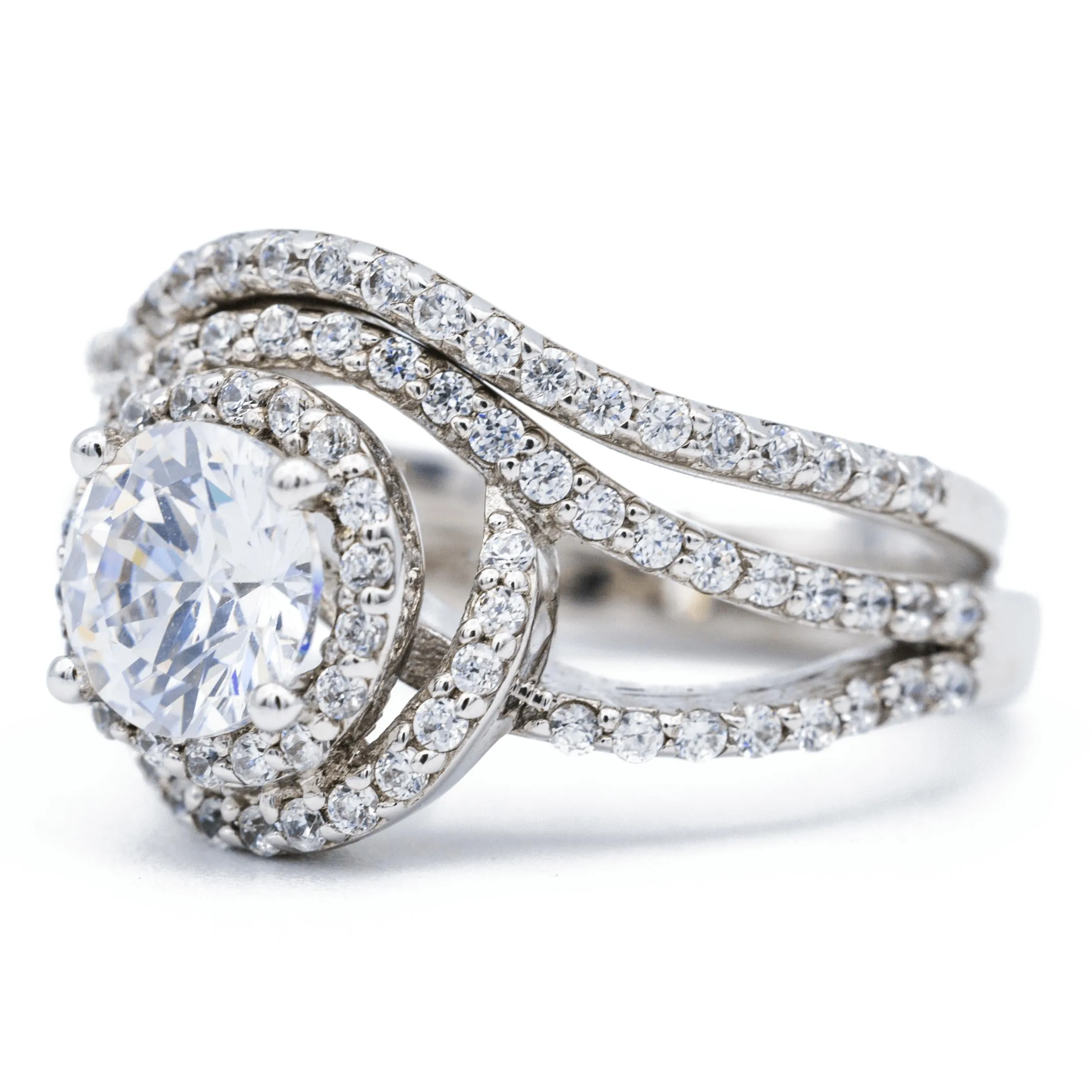 6.5mm Round Center 14K White Solid Gold Halo Bypass Diamond Shank Design Ring