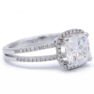 7.5mm Cushion Center 14KW Split Shank Diamond Accent Cushion Shaped Halo Ring