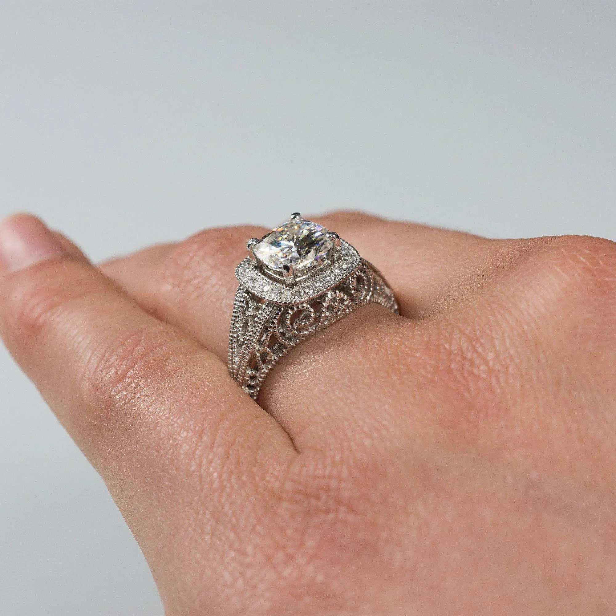 7mm Round Center 14K White Gold Diamond Halo Milgrain Detail Ring