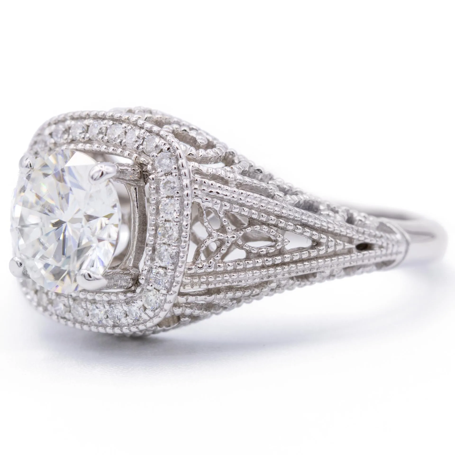 7mm Round Center 14K White Gold Diamond Halo Milgrain Detail Ring