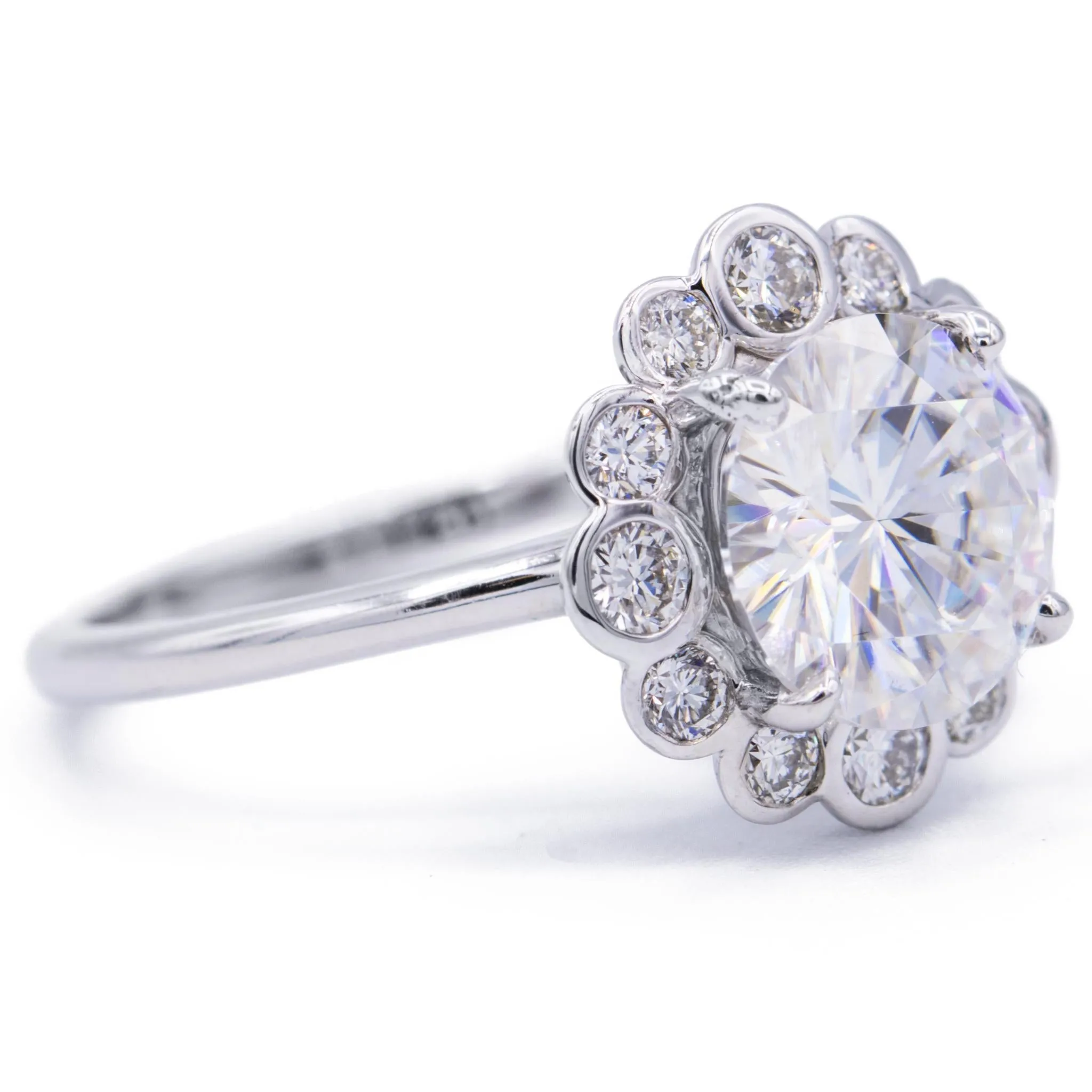 8.5mm Round Center 14KW Diamond Floral Halo Ring