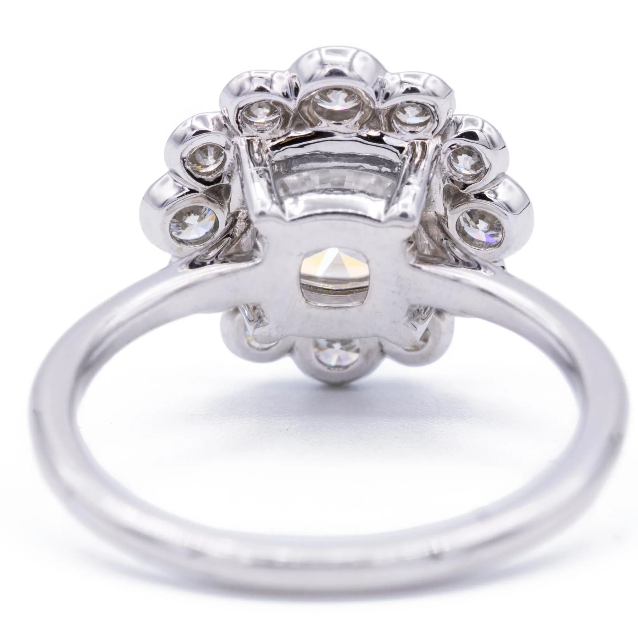 8.5mm Round Center 14KW Diamond Floral Halo Ring