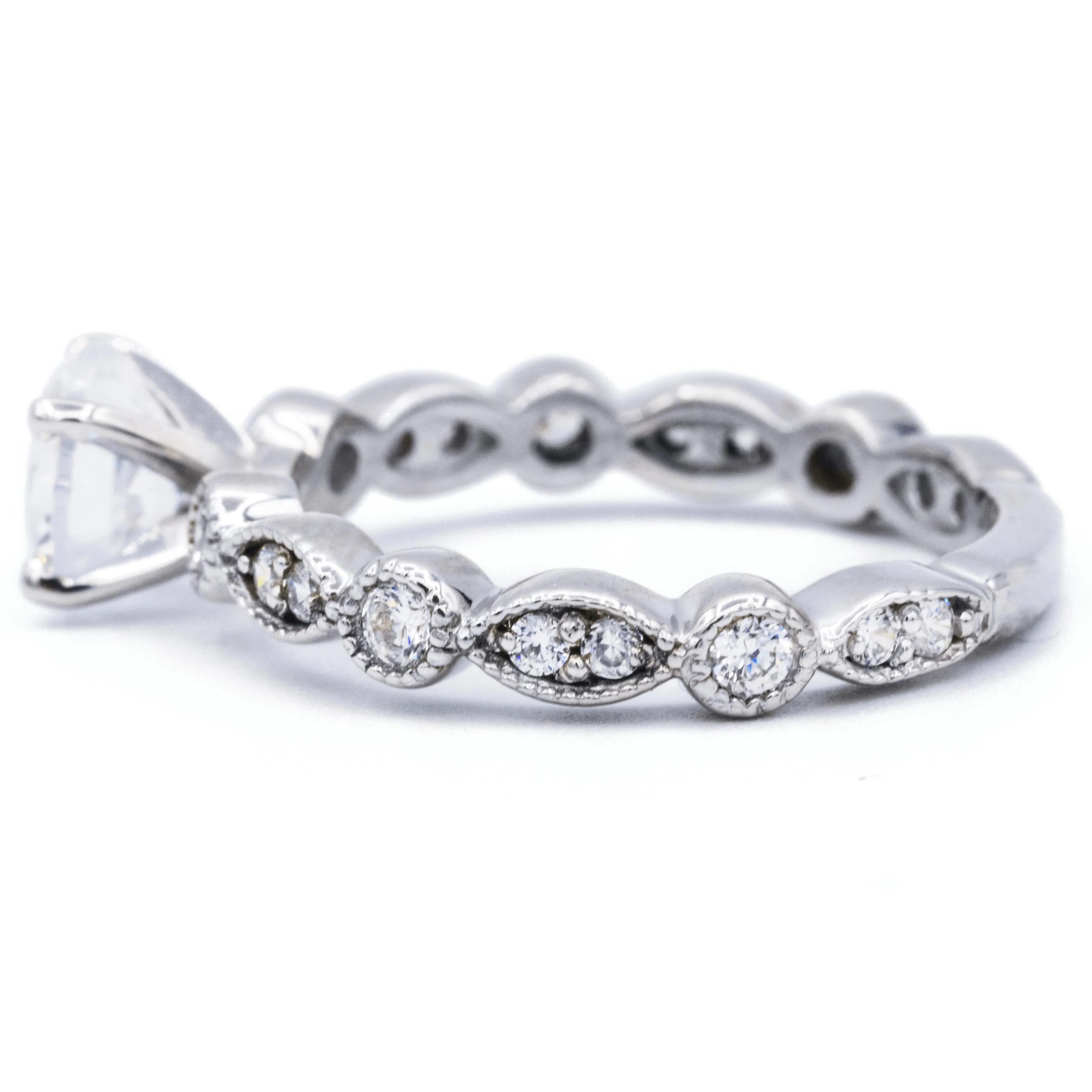 8mm Round Center 14K White Gold Milgrain Diamond Eyes Shank Ring