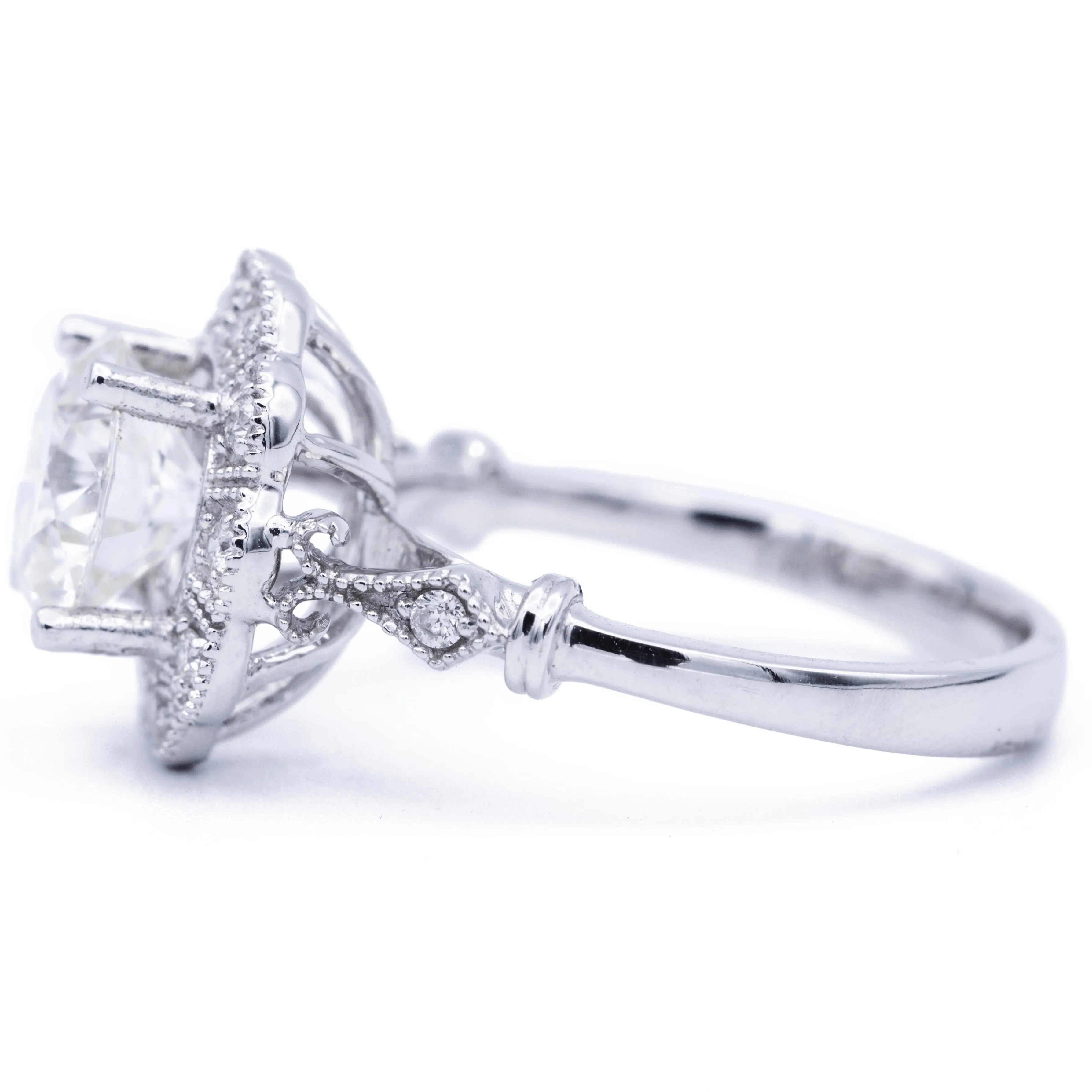 8mm Round Center 14K White Gold Milgrain Vintage Halo Ring