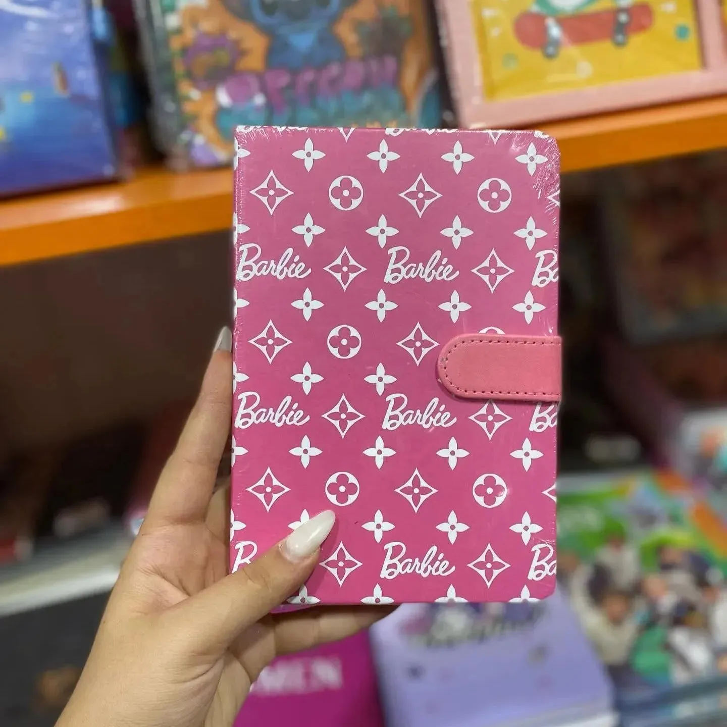 Barbie Fashion Flair Magnetic Journal