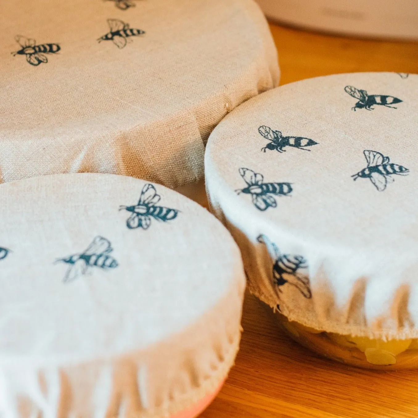 Bee Reusable Linen Bowl Covers Set
