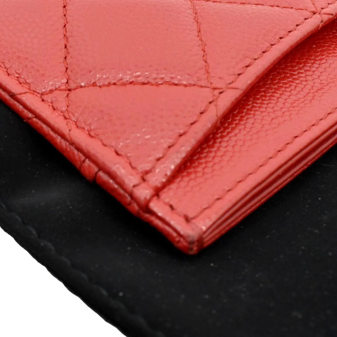 CHANEL CC Card Holder Quilted Caviar Leather Wallet Red