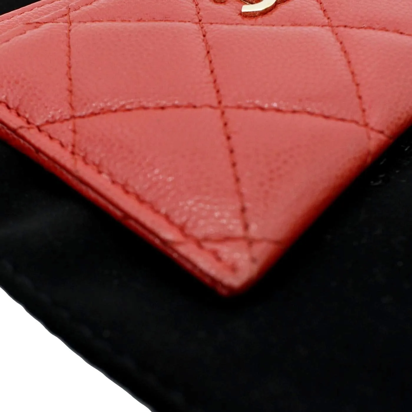 CHANEL CC Card Holder Quilted Caviar Leather Wallet Red