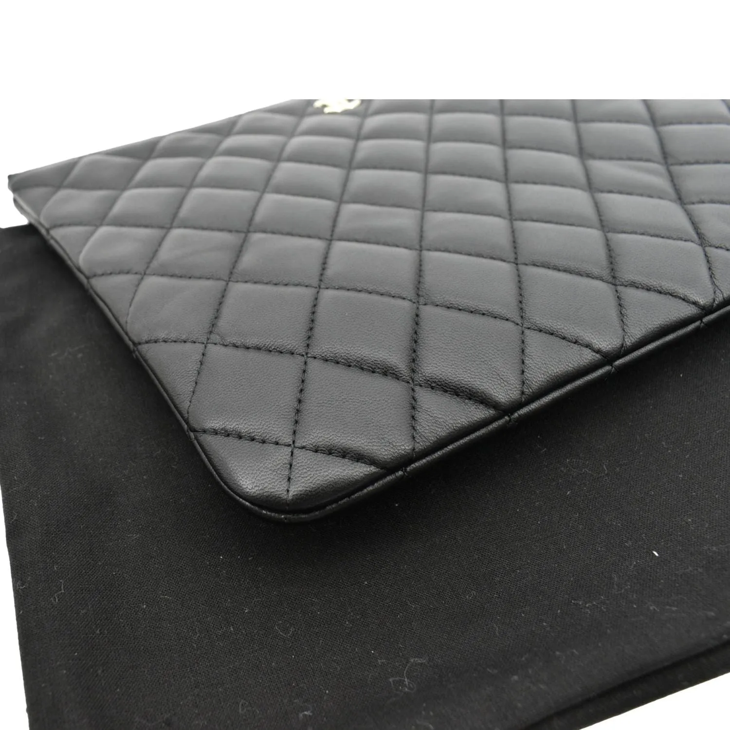 CHANEL O-Case Quilted Lambskin Leather Zip Pouch Black