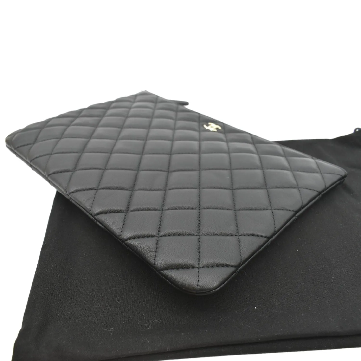 CHANEL O-Case Quilted Lambskin Leather Zip Pouch Black