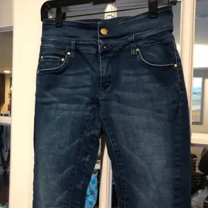 Don’t cry Milan jeans