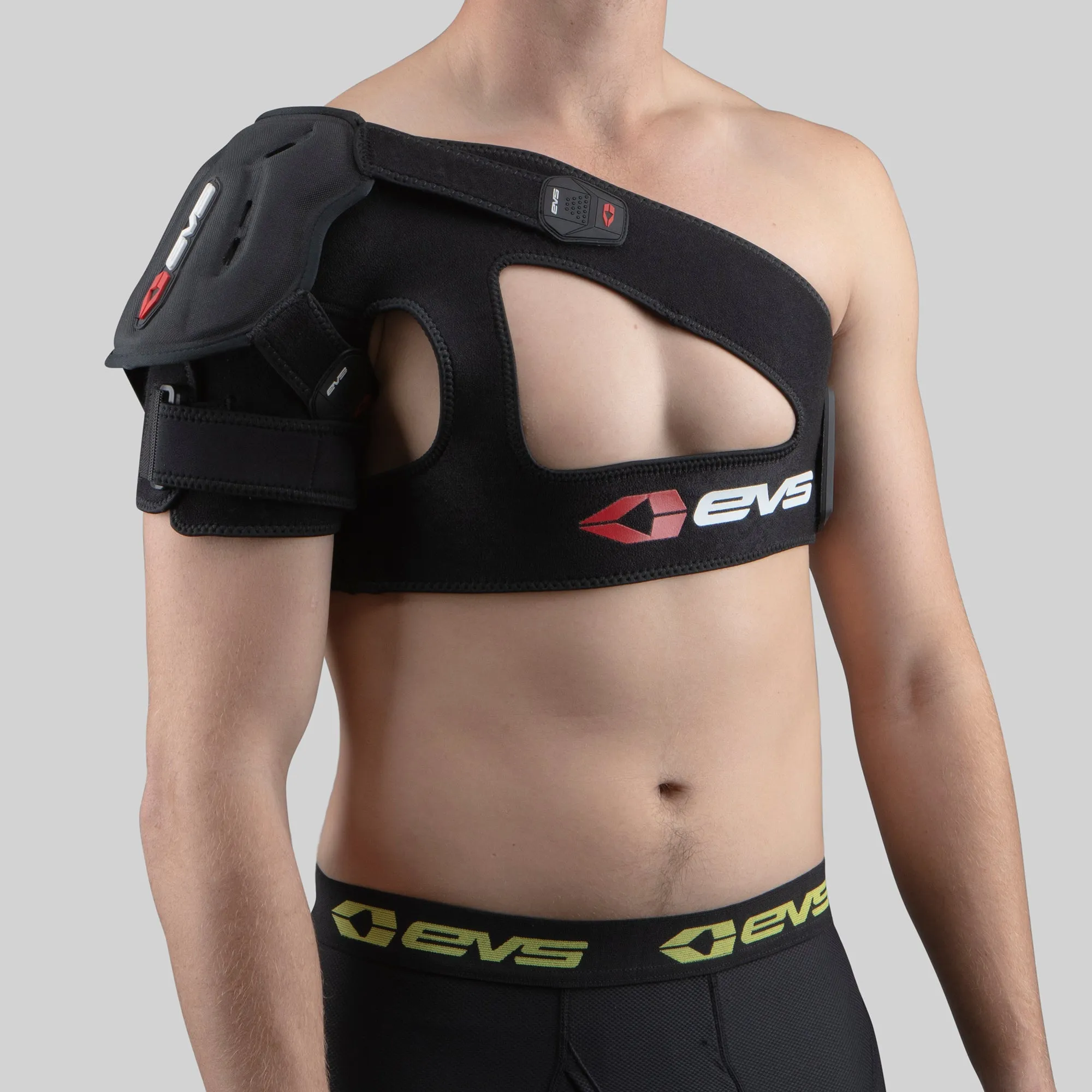 EVS SB04 Shoulder Support