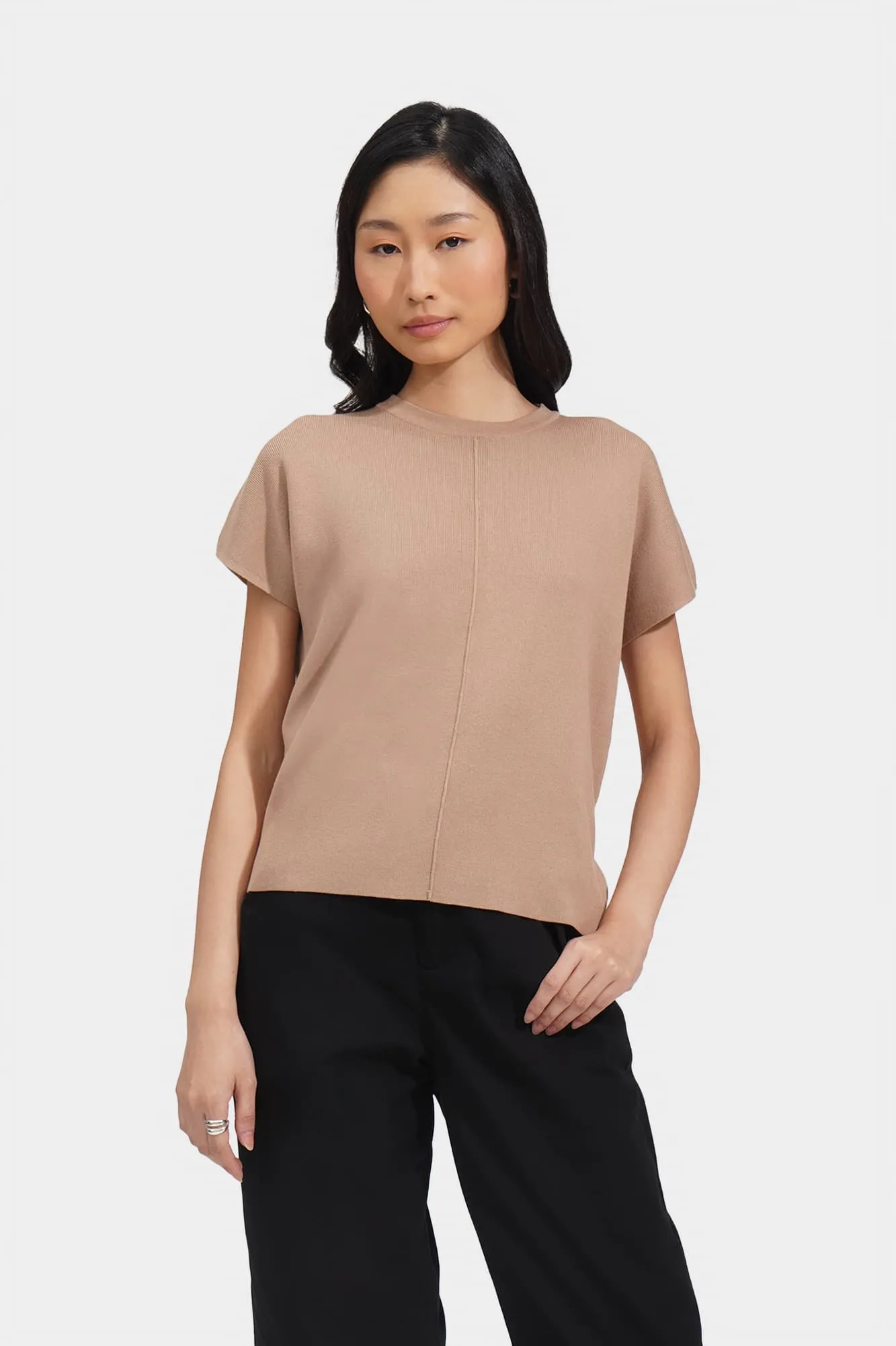 Extended Sleeves Knitted Tee With Seam Detail