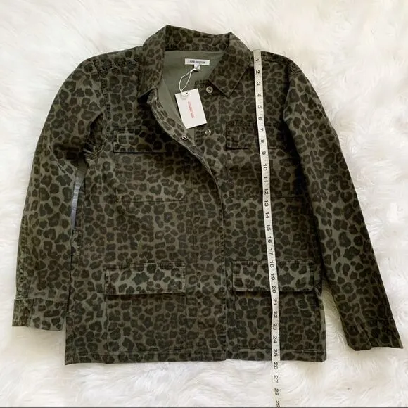 GOOD AMERICAN Camo Snap Front Jacket!