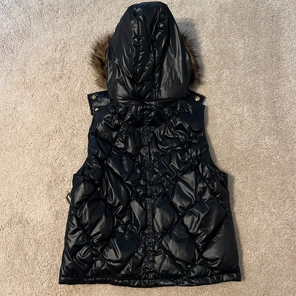 Guess Black Sleeveless Jacket NWT