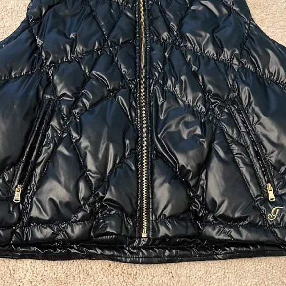 Guess Black Sleeveless Jacket NWT