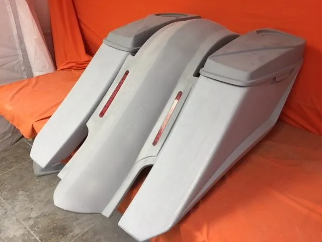Harley Davidson 6" Trendsetter Extended Saddlebag LED Fender Kit - No Cut Outs   6 x 9 Speaker Lids / 2014 - 2018