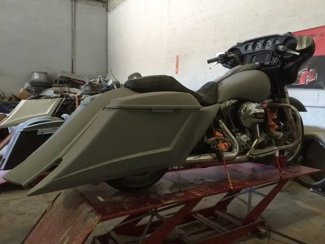 Harley Davidson 6" Trendsetter Extended Saddlebag LED Fender Kit - No Cut Outs No Lids / 2014 - 2018