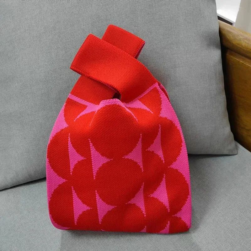 Heart Knitted Wool Shoulder Bag – Charming, Versatile & Perfect for Every Day