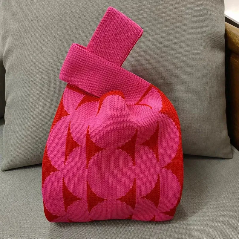 Heart Knitted Wool Shoulder Bag – Charming, Versatile & Perfect for Every Day