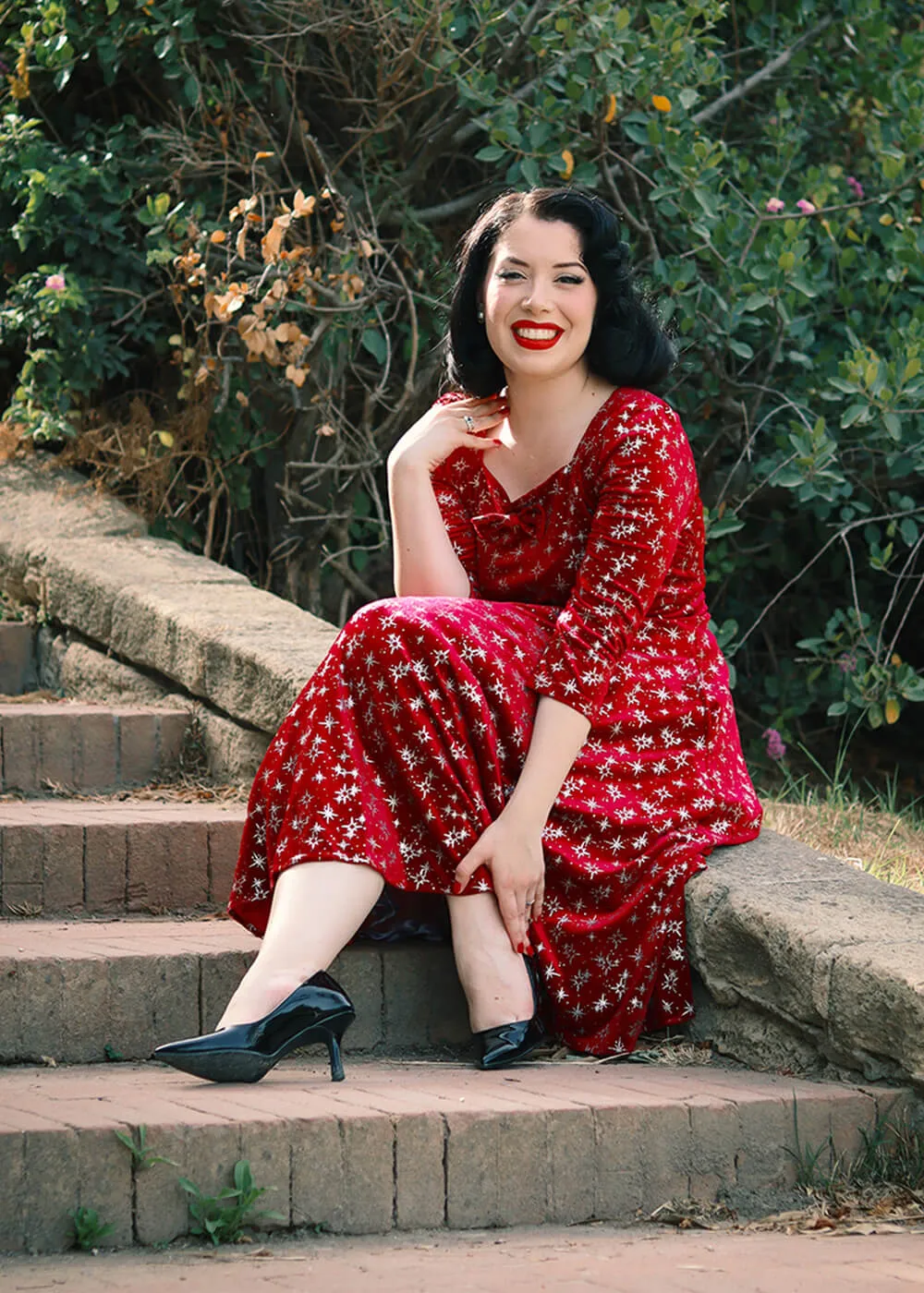 Hearts & Roses Paris Sparkle Velvet 50's Swing Dress Red