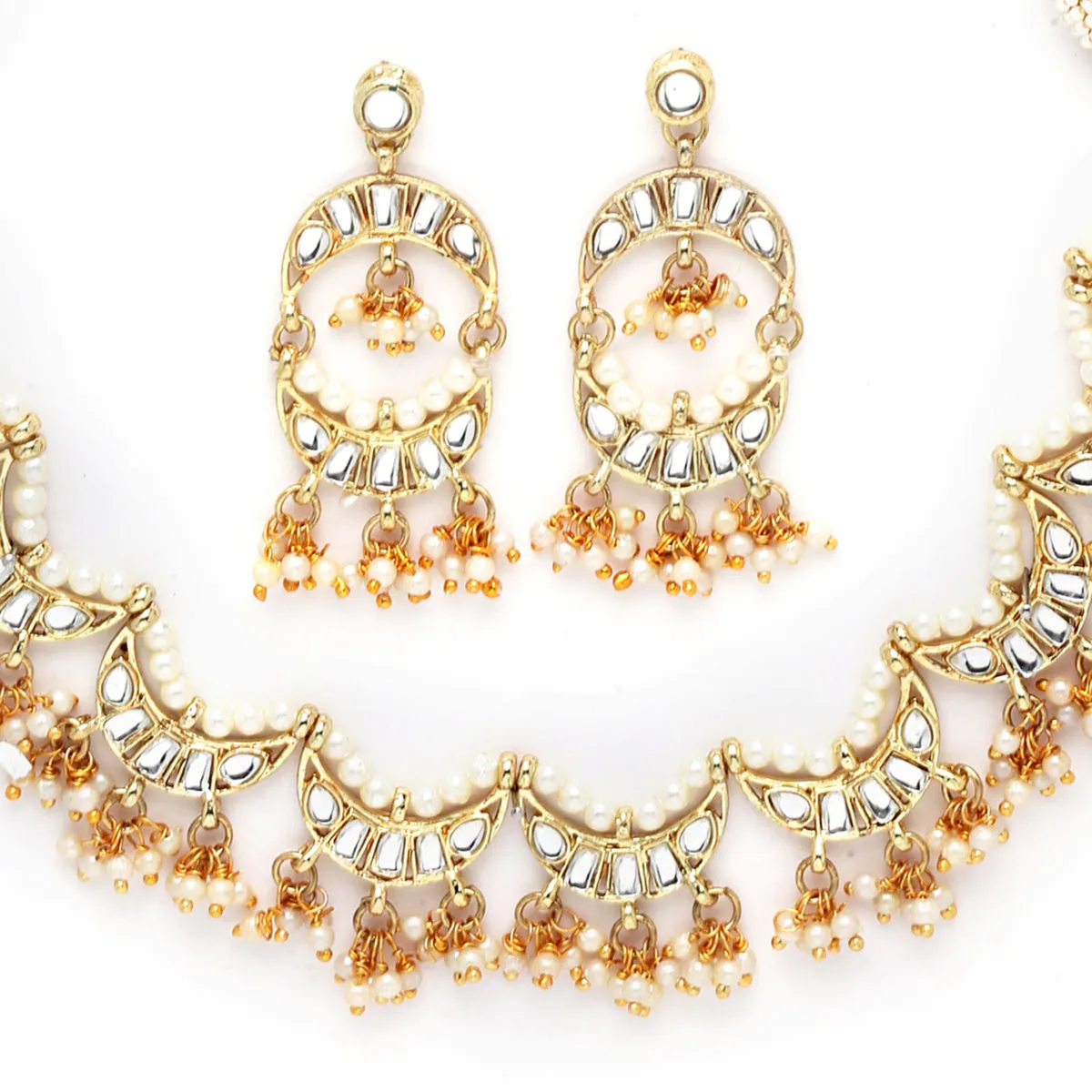 Karatcart Gold Plated Moon Shaped white Kundan Neckalce Setfor Women