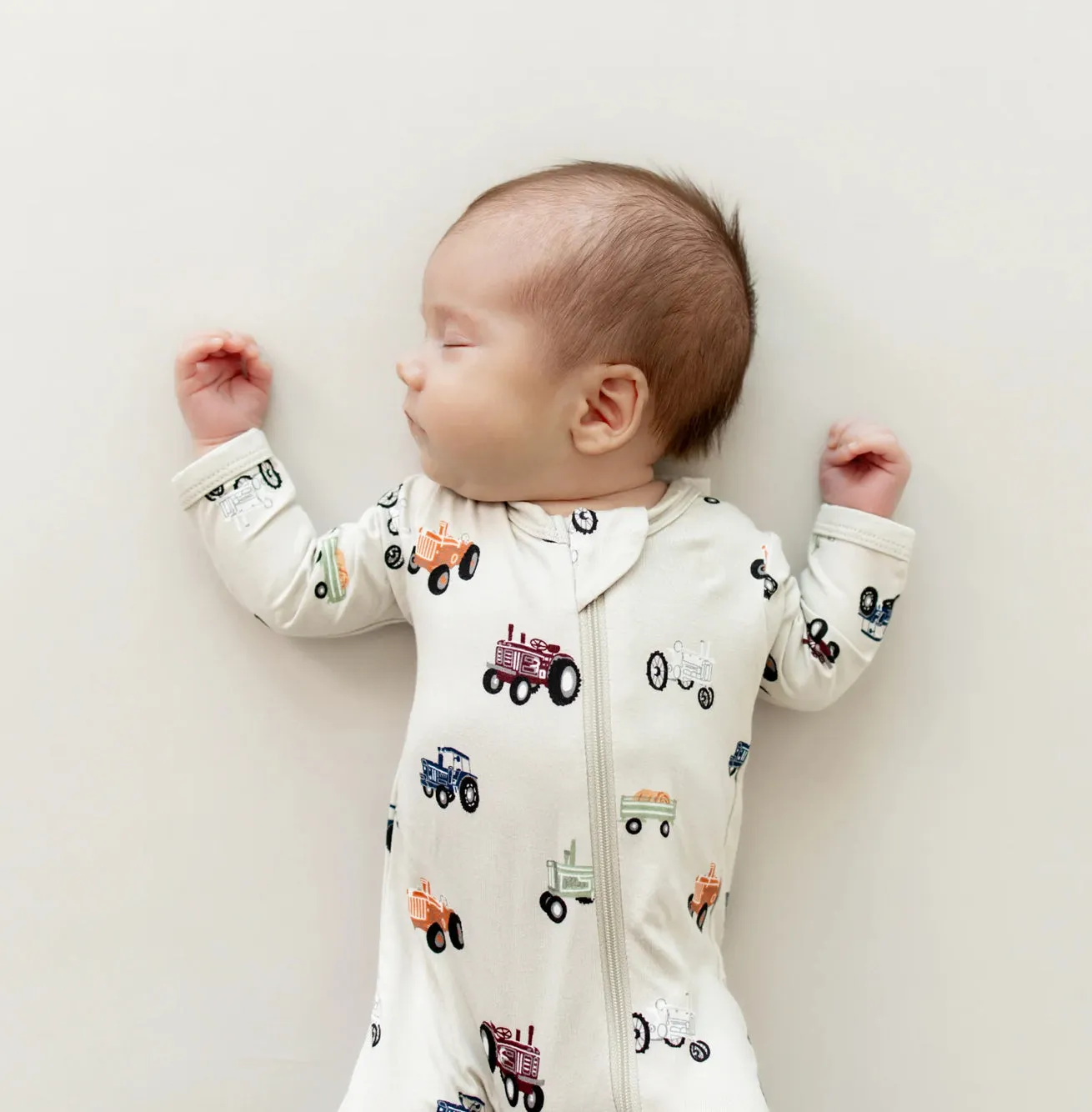 Kyte Baby - Printed Zippered Footie - Tractor