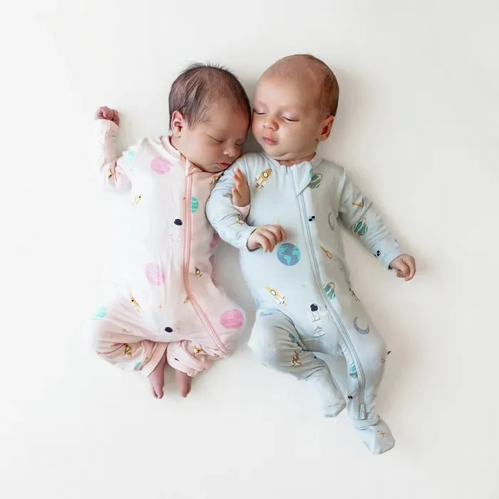 Kyte Baby Zippered Footie in Ice Space