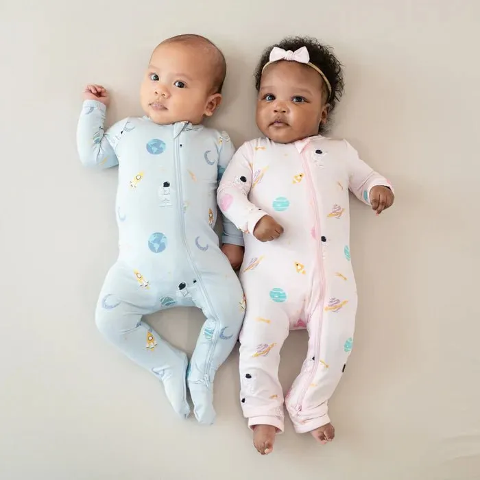 Kyte Baby Zippered Footie in Ice Space