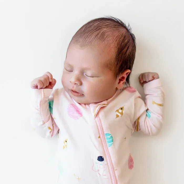 Kyte Baby Zippered Footie in Sakura Space