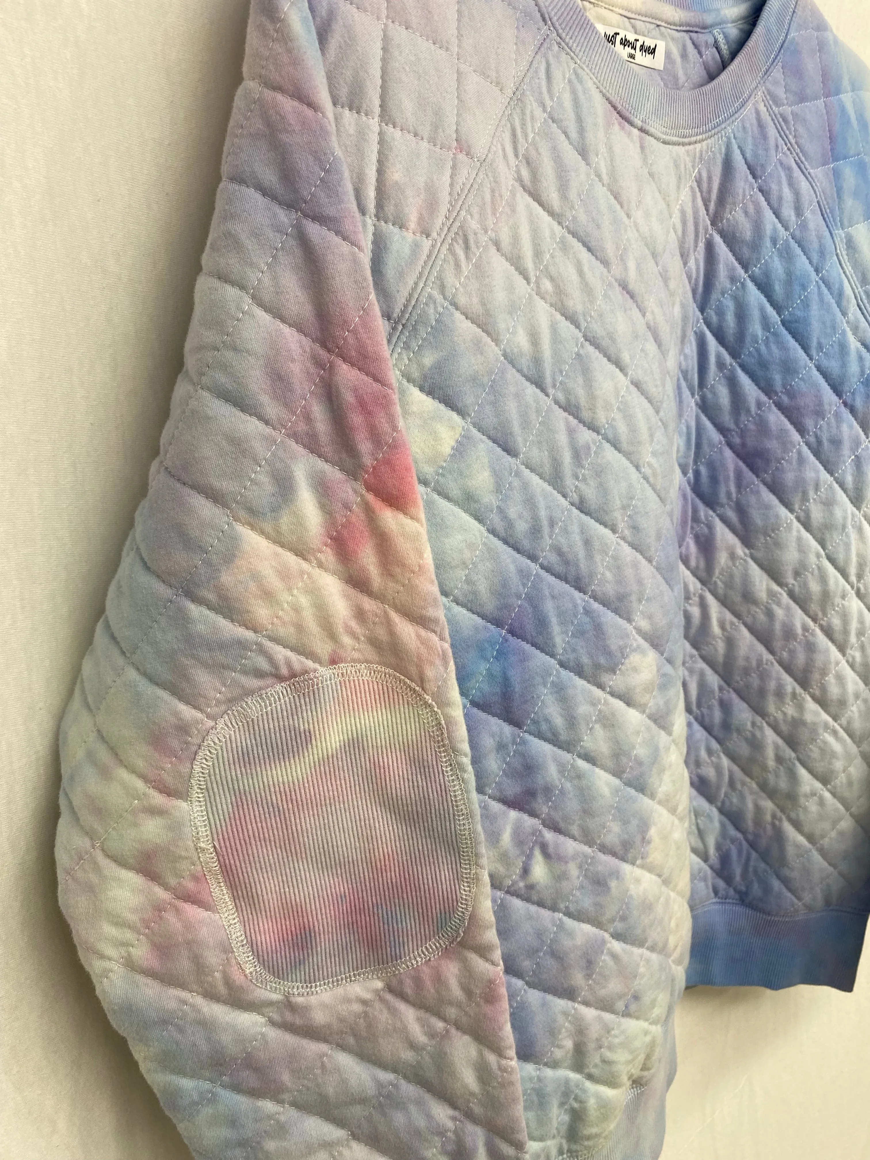 LARGE Quilted Pullover