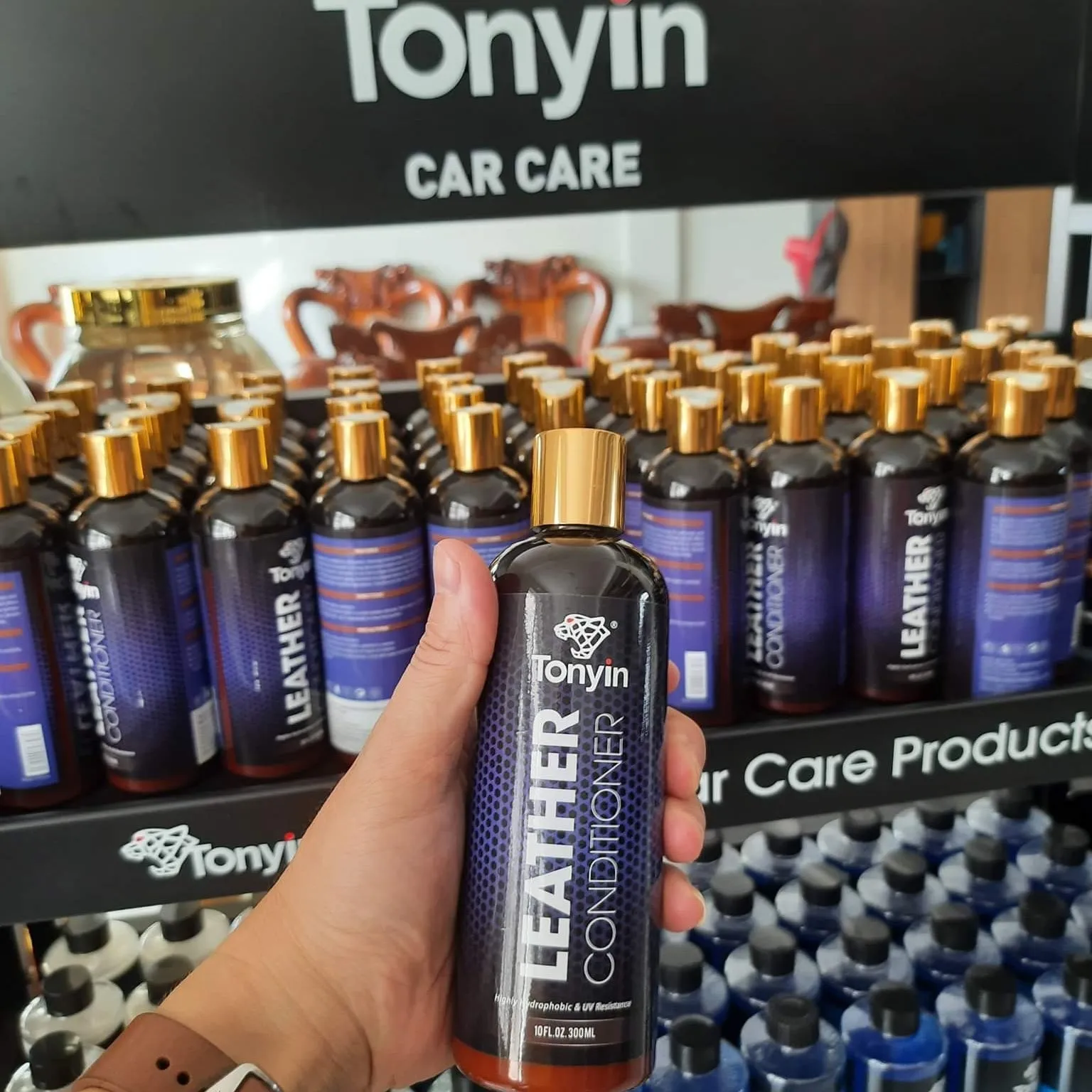 LEATHER CONDITIONER 300ml