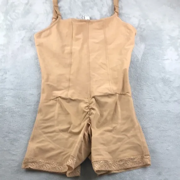 Leonise Women's Firm Compression BoyShorts Bottom Body Shaper Nude Size XL NWOT
