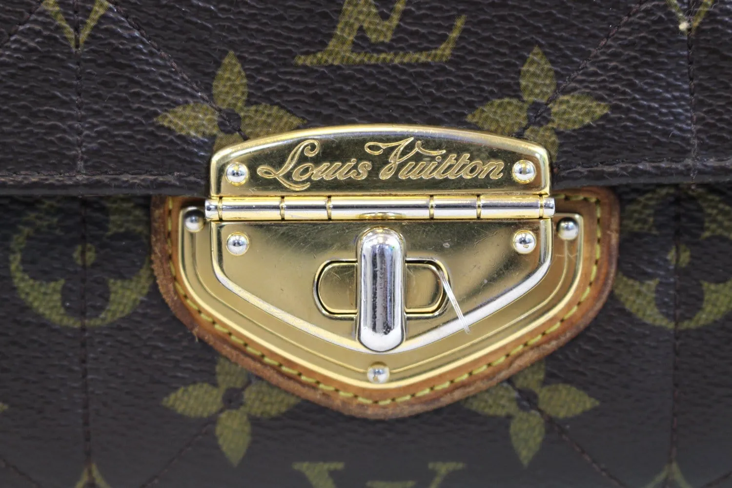 LOUIS VUITTON Monogram Canvas Sarah Etoile Wallet