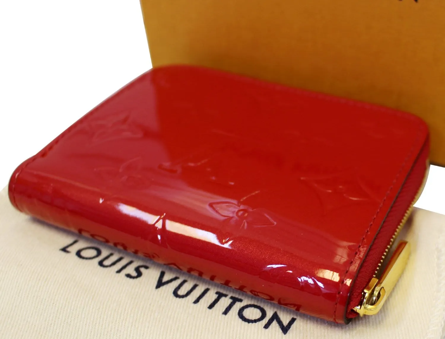 LOUIS VUITTON Vernis Leather Zippy Coin Purse Cerise Cherry