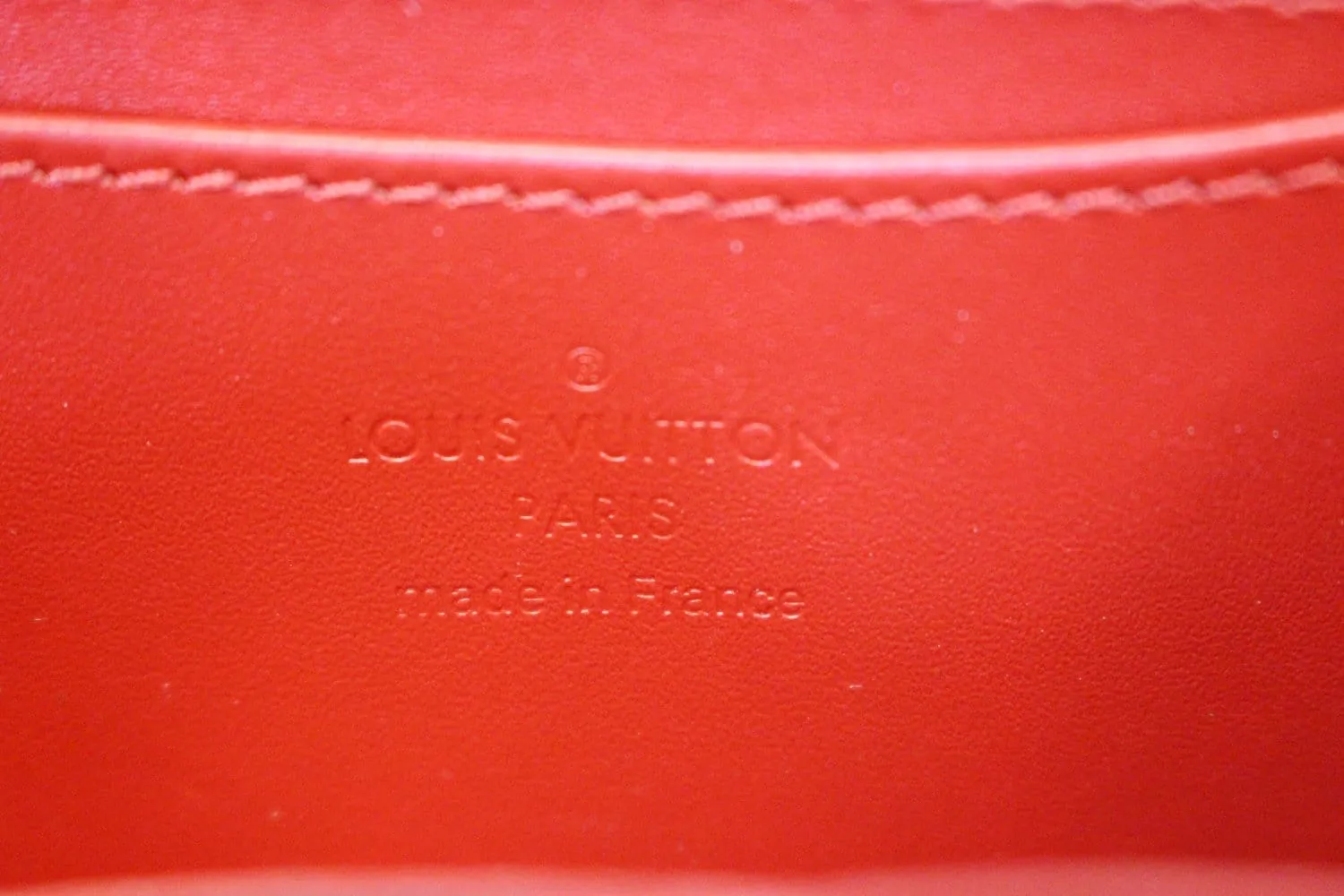 LOUIS VUITTON Vernis Leather Zippy Coin Purse Cerise Cherry