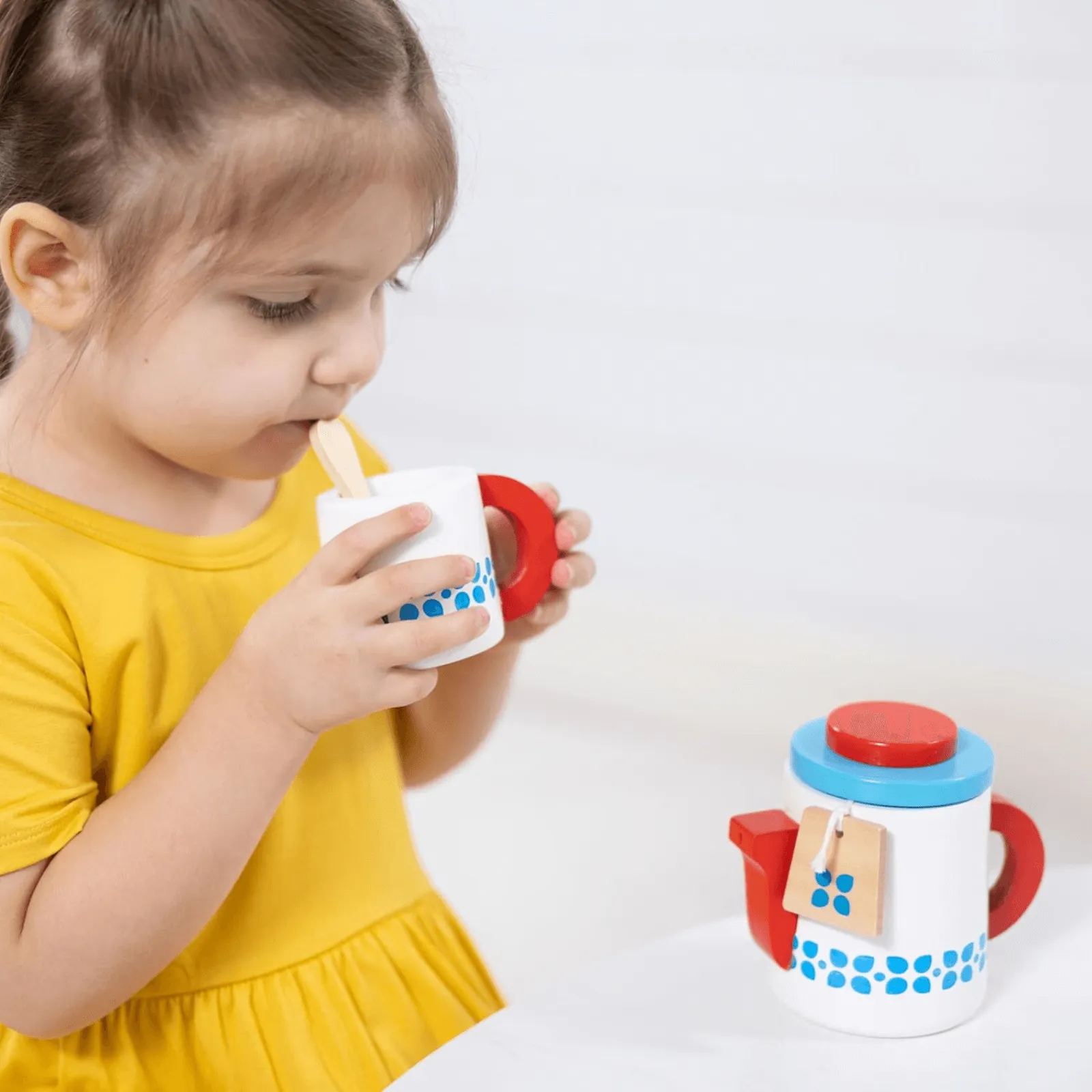 Melissa & Doug Wooden Steep & Serve Tea Set Toy Pretend Play Food Cups