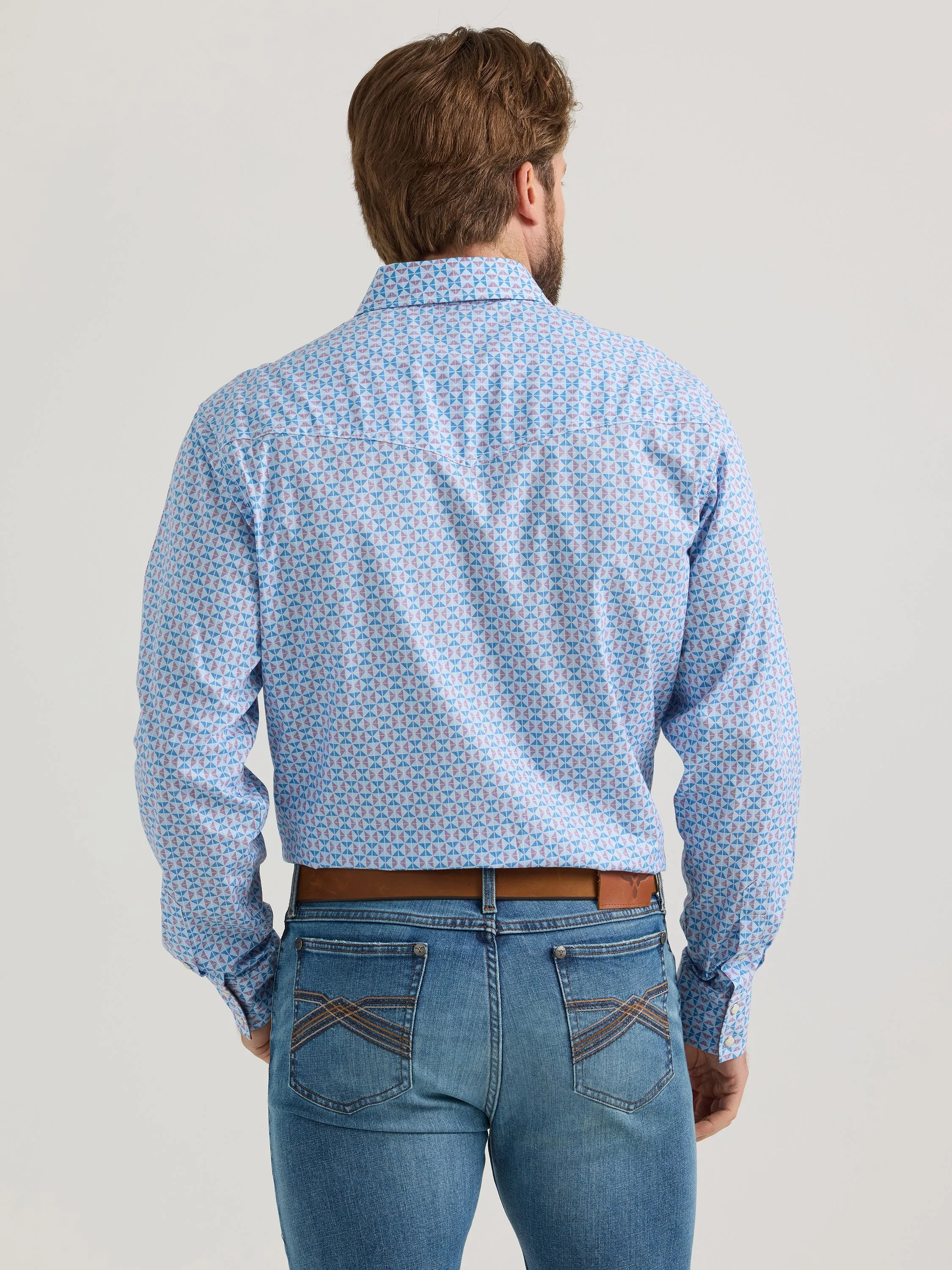 Men's Wrangler 20X Competition Advanced Comfort Blue/Red Geometric Print Western Snap Shirt