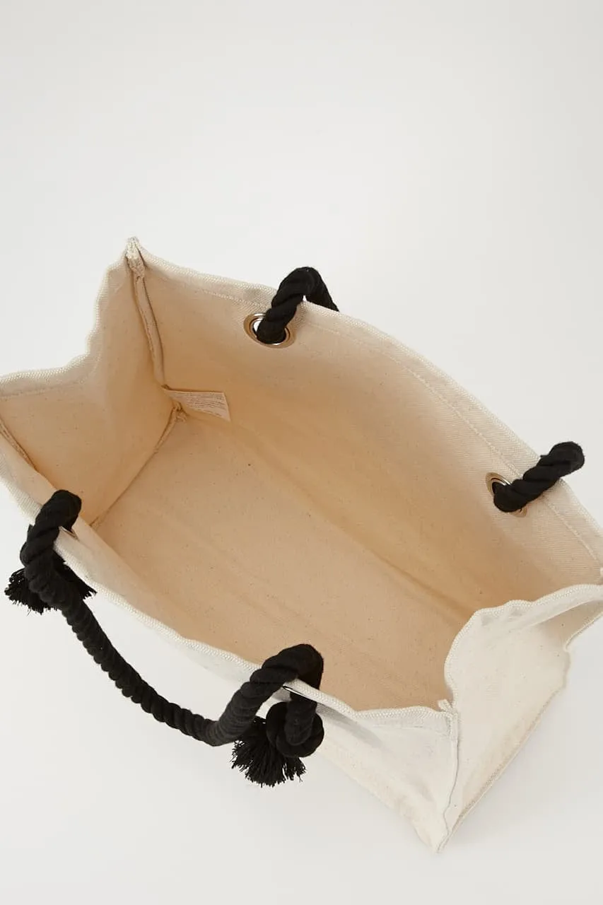 MOUSSY Souvenir Shopper