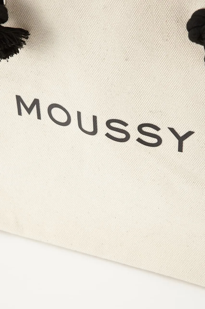 MOUSSY Souvenir Shopper