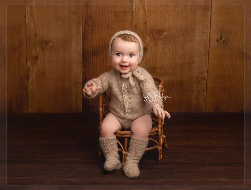 Olivia newborn sets with socks SITTER