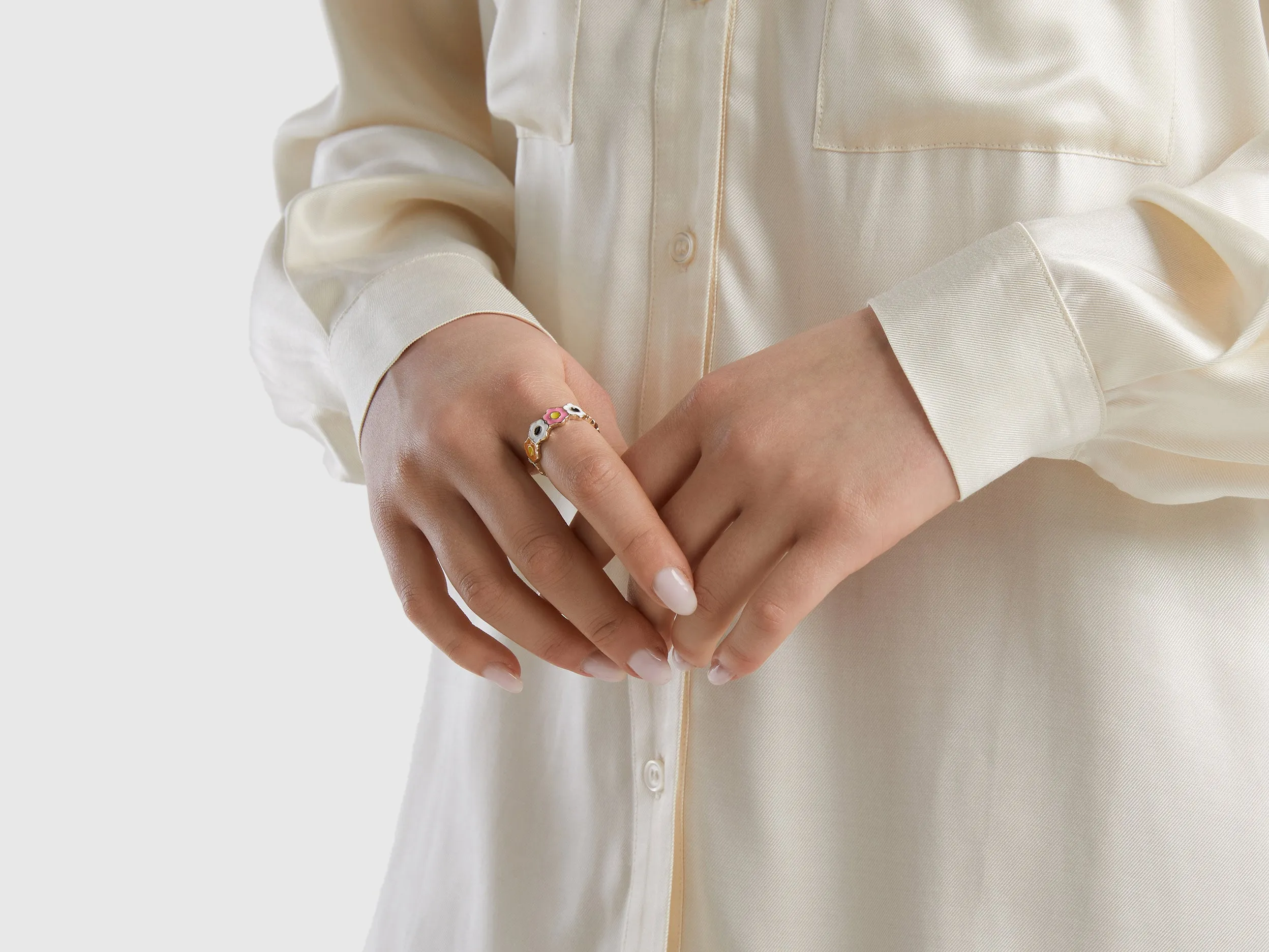 Patterned Ring