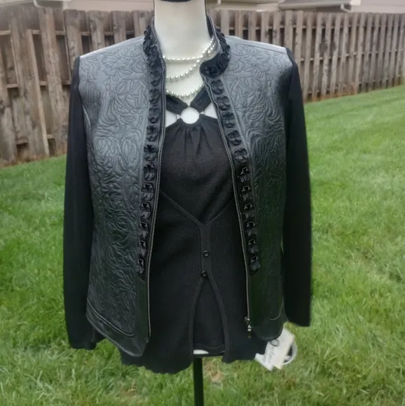 READ Nygard Black Genuine Leather Quilted Floral Rosette Long Sleeve Zip Jacket