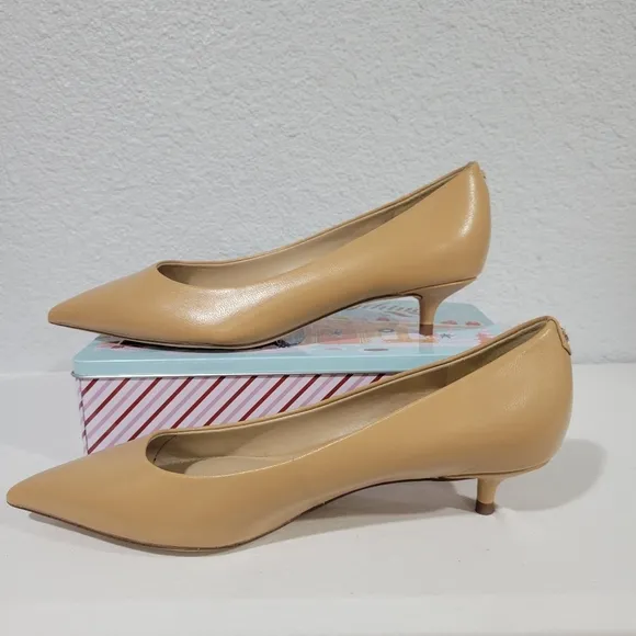 Sam Edelman Franci Kitten Heel Pump, Sz 6, NEW