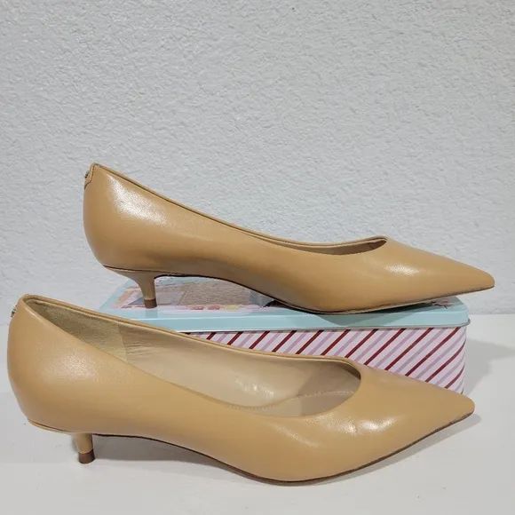 Sam Edelman Franci Kitten Heel Pump, Sz 6, NEW