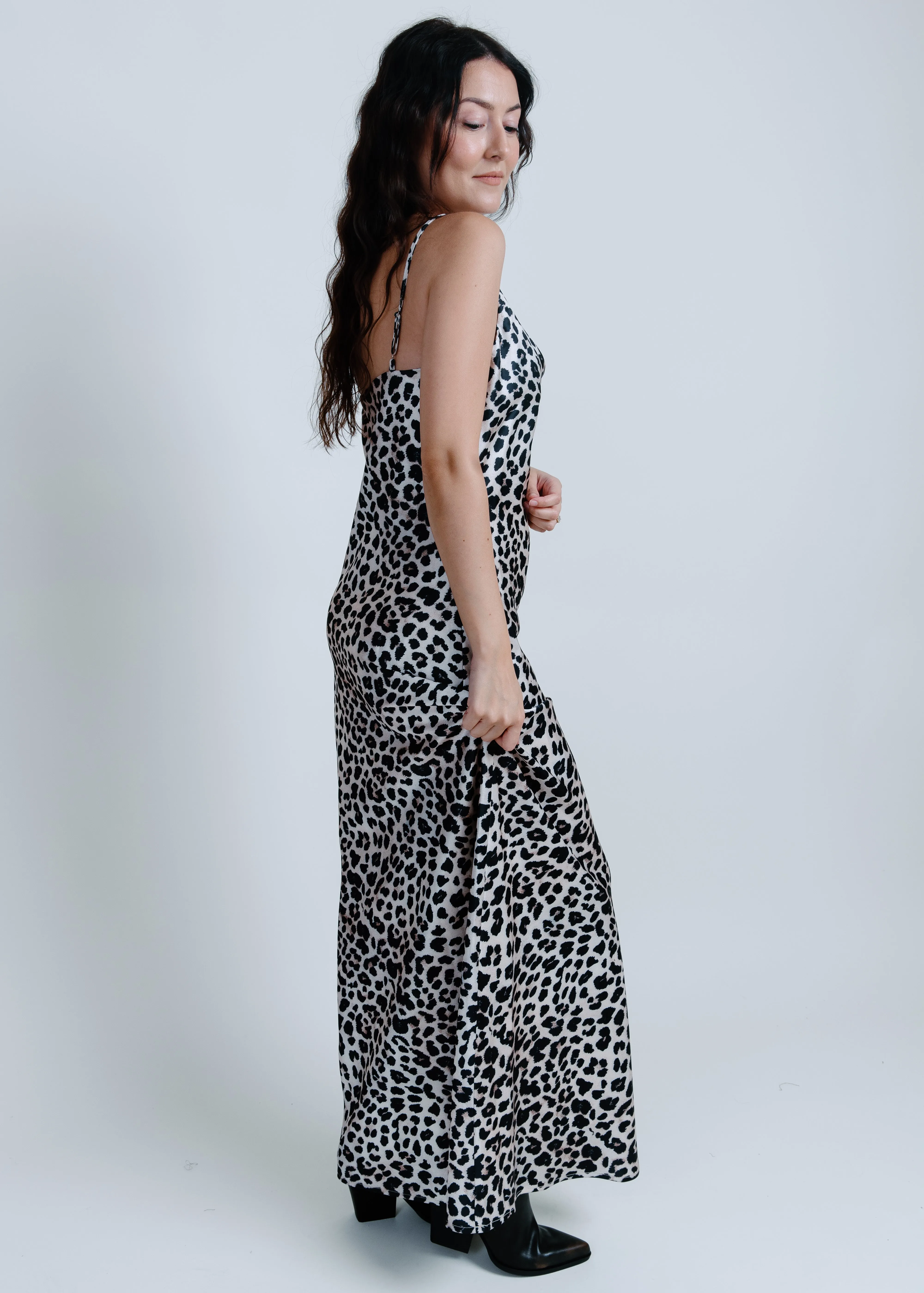 Shayla Leopard Midi Dress