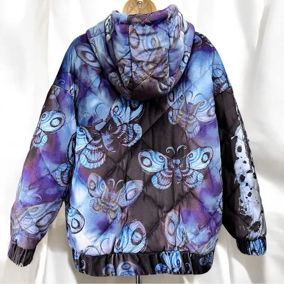 Size Small……...Corpse Bride Puffy Blue‎ &amp; Black Quilted Jacket.  New