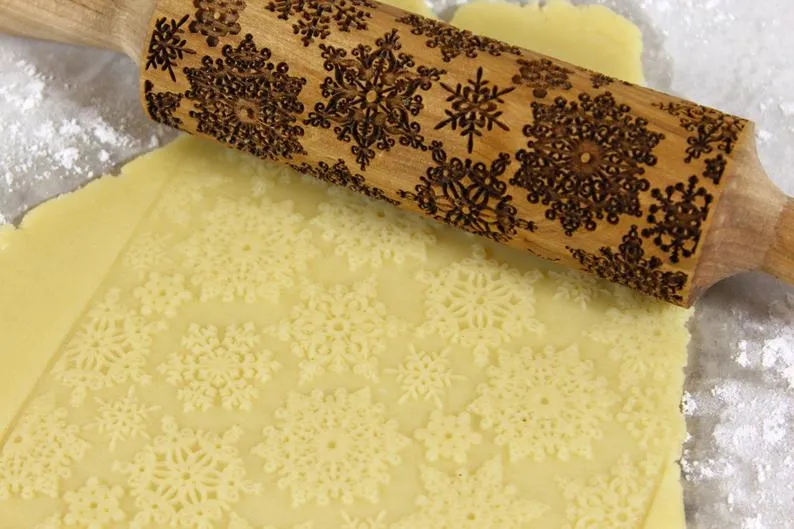 Snowflake 3 Embossed Rolling Pin, Christmas Gift,  Textured Cookie, Clay Stamp, Baking Gift, Christmas Gift