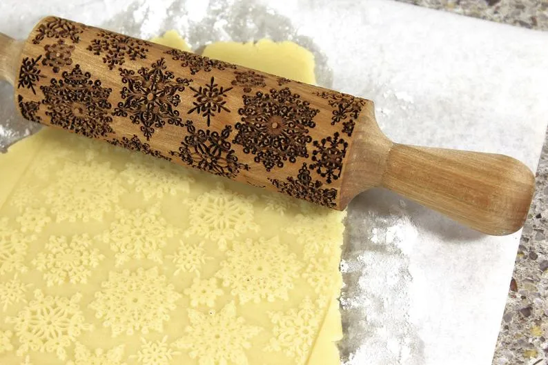 Snowflake 3 Embossed Rolling Pin, Christmas Gift,  Textured Cookie, Clay Stamp, Baking Gift, Christmas Gift